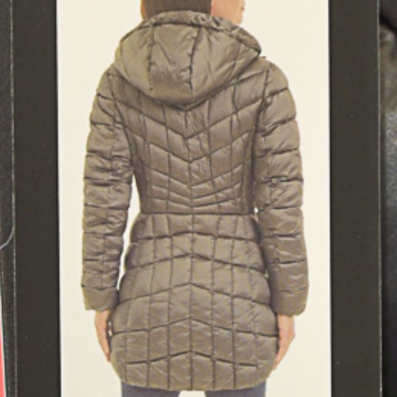 Bernardo Women's Charcoal Eco Plume Insulation Quilted Jacket - Picture 10 of 10